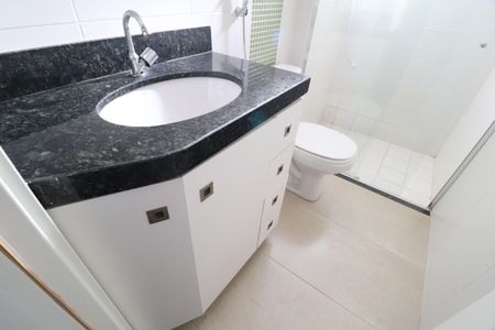 Apartamento para alugar com 89m², 2 quartos e 2 vagasBanheiro do Quarto 2