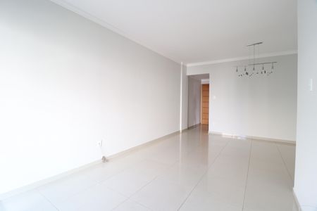Apartamento para alugar com 89m², 2 quartos e 2 vagasSala
