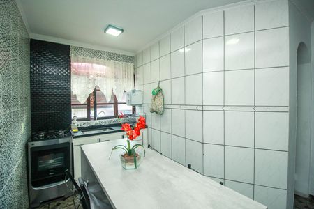 Casa para alugar com 207m², 3 quartos e 3 vagas Casa para alugar com 207m², 3 quartos e 3 vagasCozinha