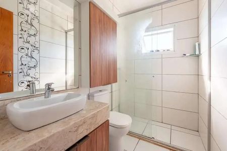 Casa à venda com 3 quartos, 150m² em Jardim Itu, Porto Alegre