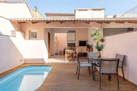 Casa à venda com 3 quartos, 150m² em Jardim Itu, Porto Alegre