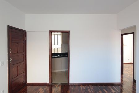 Apartamento para alugar com 112m², 3 quartos e 1 vagaSala