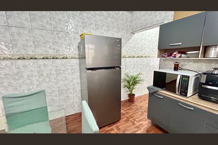 Casa para alugar com 90m², 2 quartos e 1 vaga Casa para alugar com 90m², 2 quartos e 1 vagaCozinha