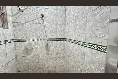 Casa para alugar com 90m², 2 quartos e 1 vaga Casa para alugar com 90m², 2 quartos e 1 vagaBanheiro