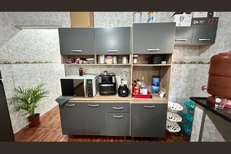 Casa para alugar com 90m², 2 quartos e 1 vaga Casa para alugar com 90m², 2 quartos e 1 vagaCozinha