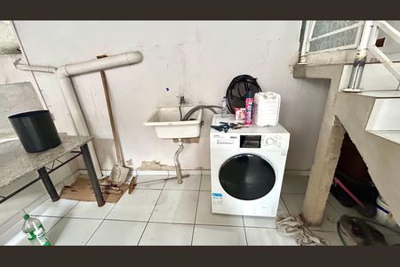 Casa para alugar com 90m², 2 quartos e 1 vaga Casa para alugar com 90m², 2 quartos e 1 vagaÁrea de Serviço