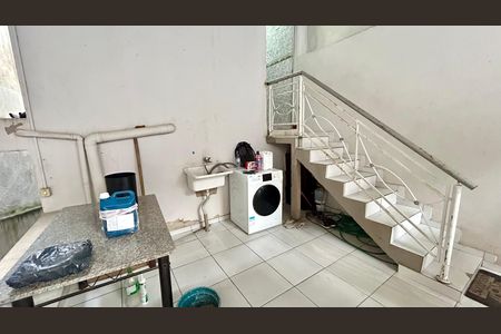 Casa para alugar com 90m², 2 quartos e 1 vaga Casa para alugar com 90m², 2 quartos e 1 vagaÁrea de Serviço