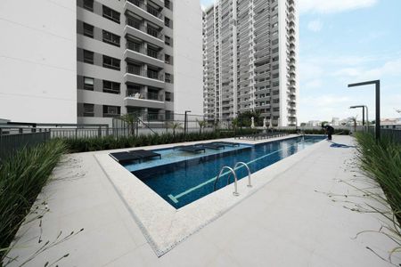 Studio à venda com 28m², 1 quarto e sem vagaÁrea comum