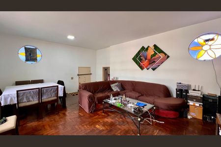 Casa à venda com 3 quartos, 300m² em Nova Granada, Belo Horizonte
