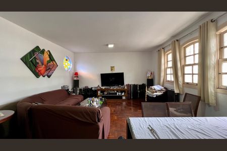 Casa à venda com 3 quartos, 300m² em Nova Granada, Belo Horizonte
