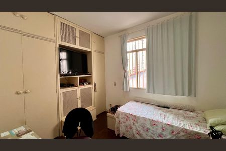 Casa à venda com 3 quartos, 300m² em Nova Granada, Belo Horizonte