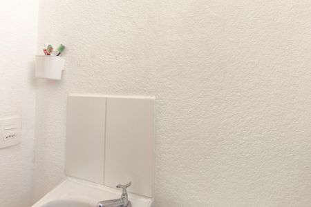 Apartamento à venda com 39m², 2 quartos e sem vaga Apartamento à venda com 39m², 2 quartos e sem vagaBanheiro