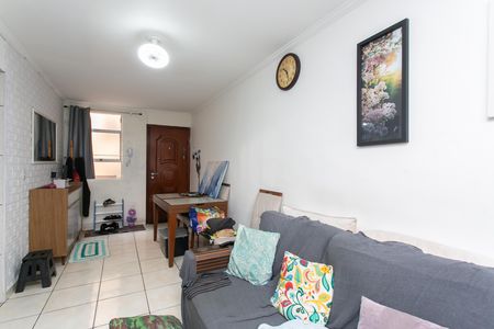 Sala  de apartamento à venda com 2 quartos, 57m² em Conjunto Residencial José Bonifácio, São Paulo