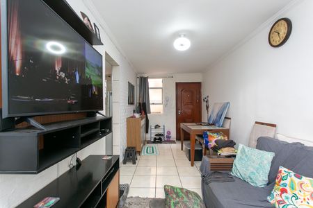 Sala  de apartamento à venda com 2 quartos, 57m² em Conjunto Residencial José Bonifácio, São Paulo