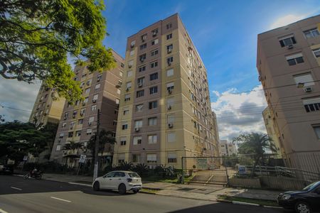Apartamento para alugar com 50m², 2 quartos e sem vaga Apartamento para alugar com 50m², 2 quartos e sem vagaFachada