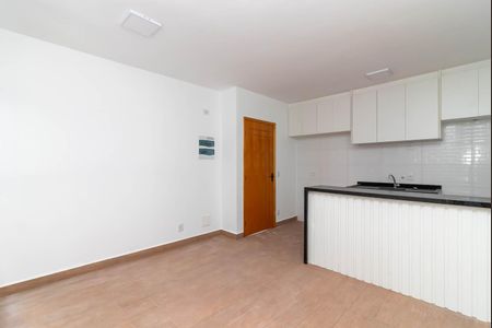 Apartamento para alugar com 48m², 2 quartos e 1 vaga Apartamento para alugar com 48m², 2 quartos e 1 vagaSala
