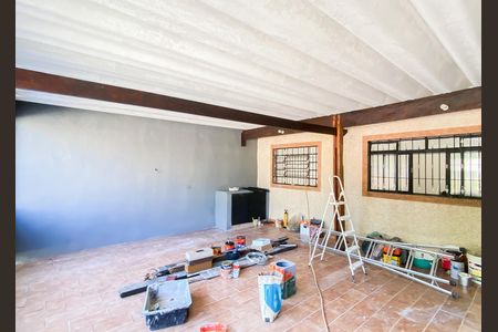Casa para alugar com 120m², 2 quartos e 3 vagas Casa para alugar com 120m², 2 quartos e 3 vagasGaragem