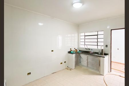 Casa para alugar com 120m², 2 quartos e 3 vagas Casa para alugar com 120m², 2 quartos e 3 vagasCozinha