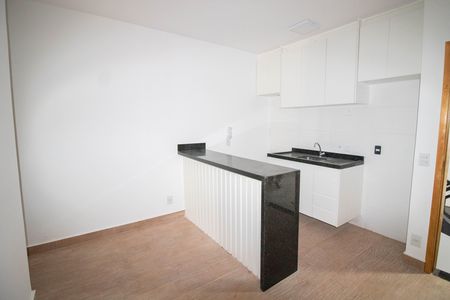 Apartamento para alugar com 42m², 2 quartos e 1 vaga Apartamento para alugar com 42m², 2 quartos e 1 vagaSALA E COZINHA