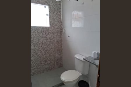 Casa para alugar com 52m², 2 quartos e 1 vaga Casa para alugar com 52m², 2 quartos e 1 vagaBanheiro