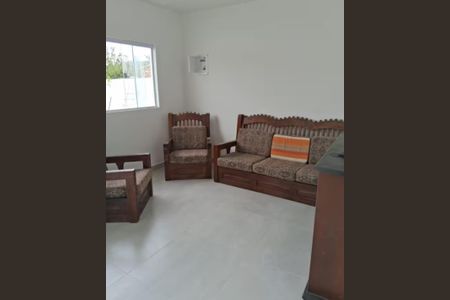 Casa para alugar com 52m², 2 quartos e 1 vaga Casa para alugar com 52m², 2 quartos e 1 vagaSala