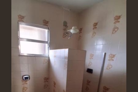 Banheiro de apartamento para alugar com 1 quarto, 42m² em Foguete, Cabo Frio