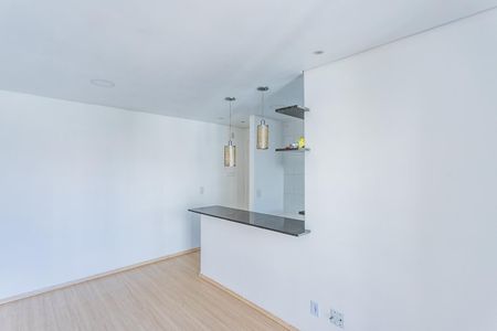 Sala de apartamento para alugar com 2 quartos, 45m² em Loteamento City Jaragua, São Paulo