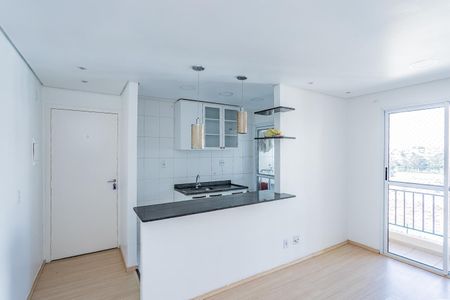 Sala de apartamento para alugar com 2 quartos, 45m² em Loteamento City Jaragua, São Paulo
