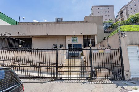 Apartamento para alugar com 45m², 2 quartos e 1 vagaFachada