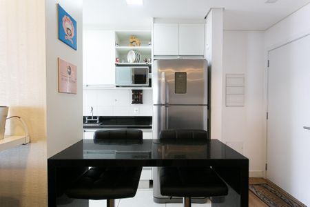Apartamento à venda com 85m², 3 quartos e 2 vagas Apartamento à venda com 85m², 3 quartos e 2 vagasCozinha