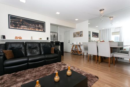 Apartamento à venda com 85m², 3 quartos e 2 vagas Apartamento à venda com 85m², 3 quartos e 2 vagasSala