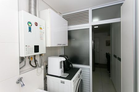 Apartamento à venda com 85m², 3 quartos e 2 vagas Apartamento à venda com 85m², 3 quartos e 2 vagasÁrea de Serviço