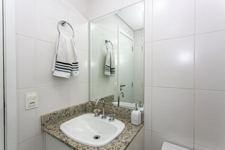 Apartamento à venda com 85m², 3 quartos e 2 vagas Apartamento à venda com 85m², 3 quartos e 2 vagasBanheiro