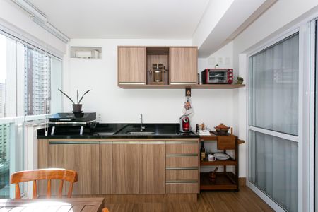 Apartamento à venda com 85m², 3 quartos e 2 vagas Apartamento à venda com 85m², 3 quartos e 2 vagasVaranda gourmet