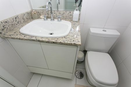 Apartamento à venda com 85m², 3 quartos e 2 vagas Apartamento à venda com 85m², 3 quartos e 2 vagasBanheiro