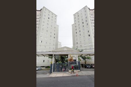 Apartamento para alugar com 69m², 3 quartos e 1 vagaFachada