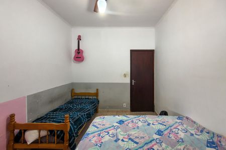 Casa para alugar com 67m², 2 quartos e 2 vagasQuarto 1
