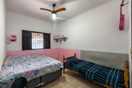 Casa para alugar com 67m², 2 quartos e 2 vagasQuarto 1