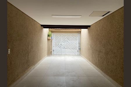 Casa para alugar com 130m², 3 quartos e 2 vagas Casa para alugar com 130m², 3 quartos e 2 vagasGaragem