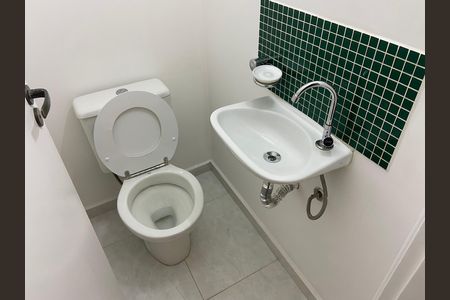 Casa para alugar com 130m², 3 quartos e 2 vagas Casa para alugar com 130m², 3 quartos e 2 vagasLavabo