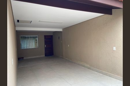 Casa para alugar com 130m², 3 quartos e 2 vagas Casa para alugar com 130m², 3 quartos e 2 vagasGaragem