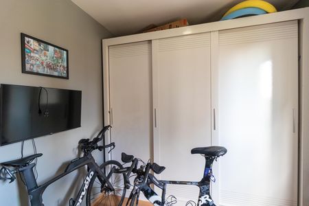 Apartamento à venda com 54m², 2 quartos e 1 vagaQuarto 02