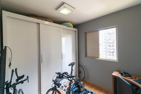 Apartamento à venda com 54m², 2 quartos e 1 vagaQuarto 02