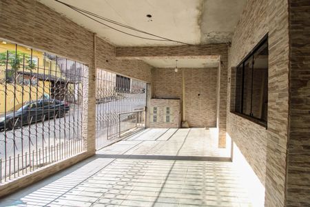 Casa para alugar com 90m², 2 quartos e 1 vaga Casa para alugar com 90m², 2 quartos e 1 vagaGaragem