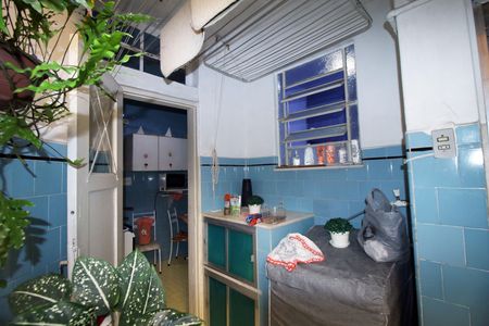 Apartamento à venda com 84m², 2 quartos e 1 vagaÁrea de Serviço