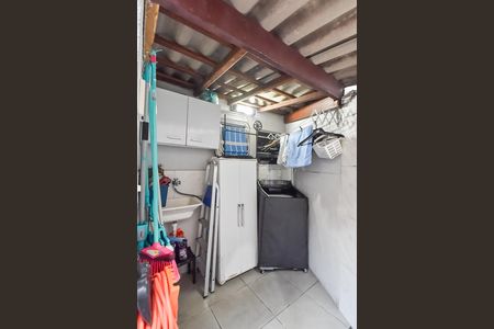 Casa à venda com 100m², 3 quartos e sem vaga Casa à venda com 100m², 3 quartos e sem vagaÁrea de serviço