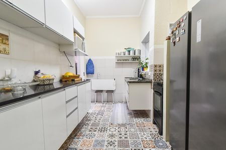 Casa à venda com 100m², 3 quartos e sem vaga Casa à venda com 100m², 3 quartos e sem vagaCozinha