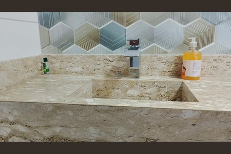 Casa para alugar com 750m², 5 quartos e 20 vagas Casa para alugar com 750m², 5 quartos e 20 vagasBanheiro 4