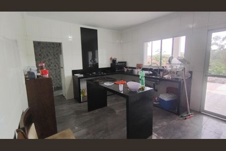 Cozinha  de casa para alugar com 5 quartos, 750m² em Parque Alvorada, Suzano