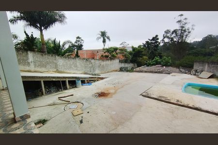Casa para alugar com 750m², 5 quartos e 20 vagas Casa para alugar com 750m², 5 quartos e 20 vagasQuintal